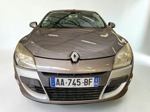 M&eacute;gane Coup&eacute; III 1.5 DCI 105 DYNAMIQUE 2009 occasion 06640 Saint-Jeannet