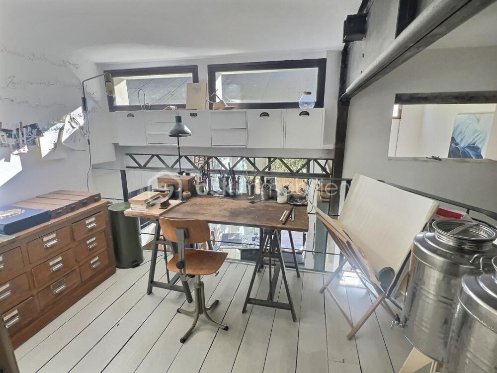 � vendre  Loft Romainville (93230)