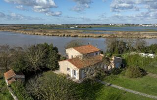  Villa � vendre 6 pi�ces 187 m� Echillais