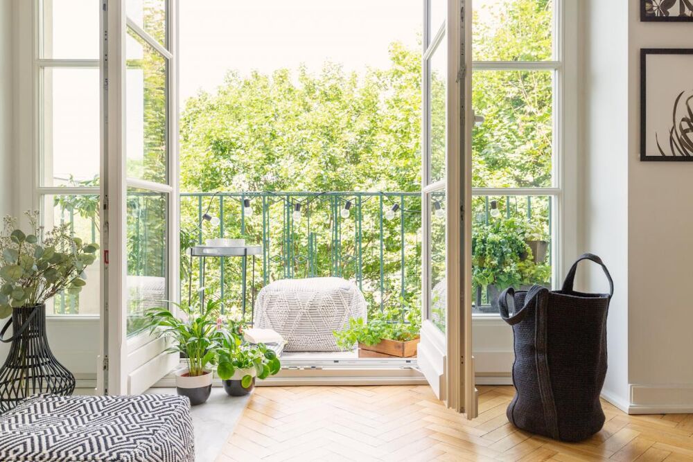 **Opportunité** Superbe appartement 2 pièces résidence prestige à 2 pas de la plage avec balcon + parking !!