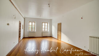  Maison  vendre 6 pices 195 m