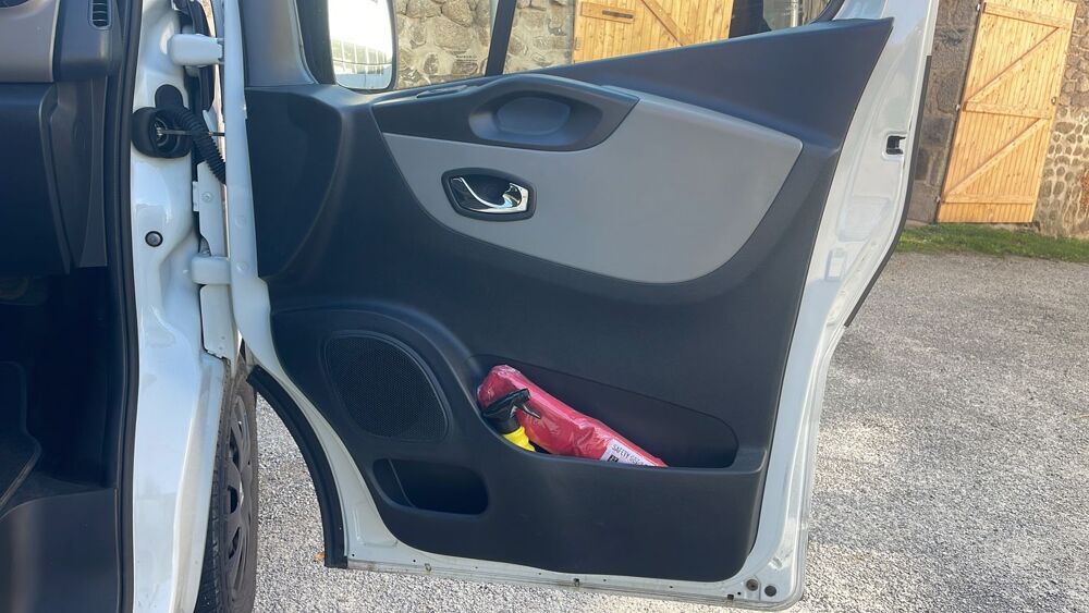 Trafic CABINE APPROFONDIE 6 places 1.6 dCi 145 Grand Confort L2h1 2019 occasion 23200 Saint Amand