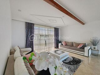  Maison  vendre 7 pices 280 m