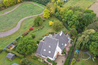  Villa  vendre 12 pices 385 m