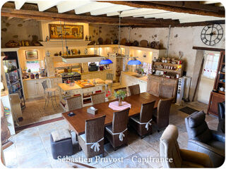  Propriété/château à vendre 11 pièces 325 m²