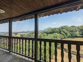  Propriété/château à vendre 8 pièces 230 m²