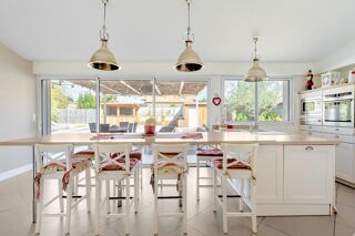  Maison � vendre 6 pi�ces 200 m�