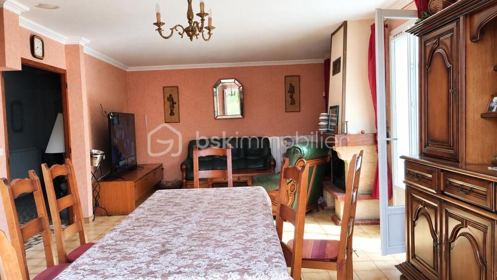 Maison de 110 m² à Nazelles-Négron