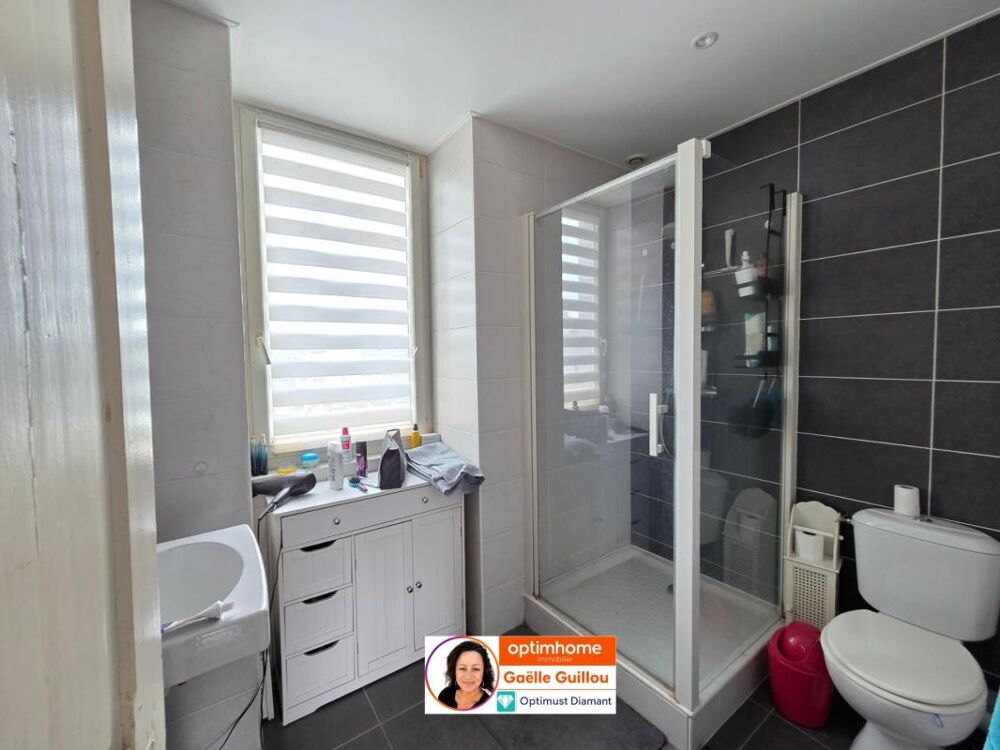 Vente Immeuble CLEDER  : ensemble immobilier maison + local commercial + Hangar Cleder