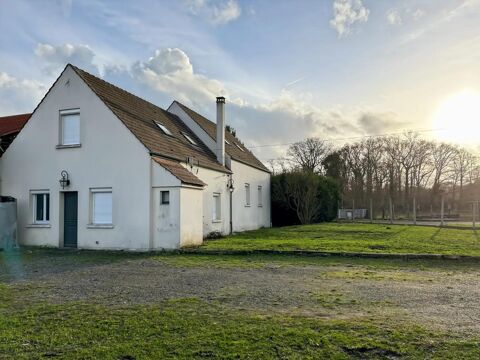   Charmant Domaine �questre � Thiers-sur-Th�ve Maison - 6 pi�ce(s) - 180 m�