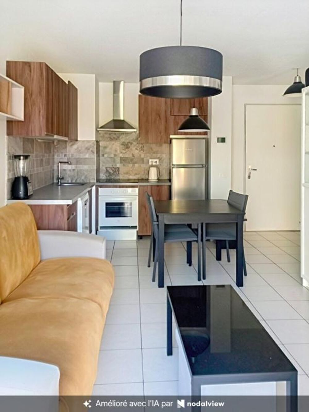 Le Luc en Provence (83), dans résidence sécurisée, appartement 2 pièces terrasse