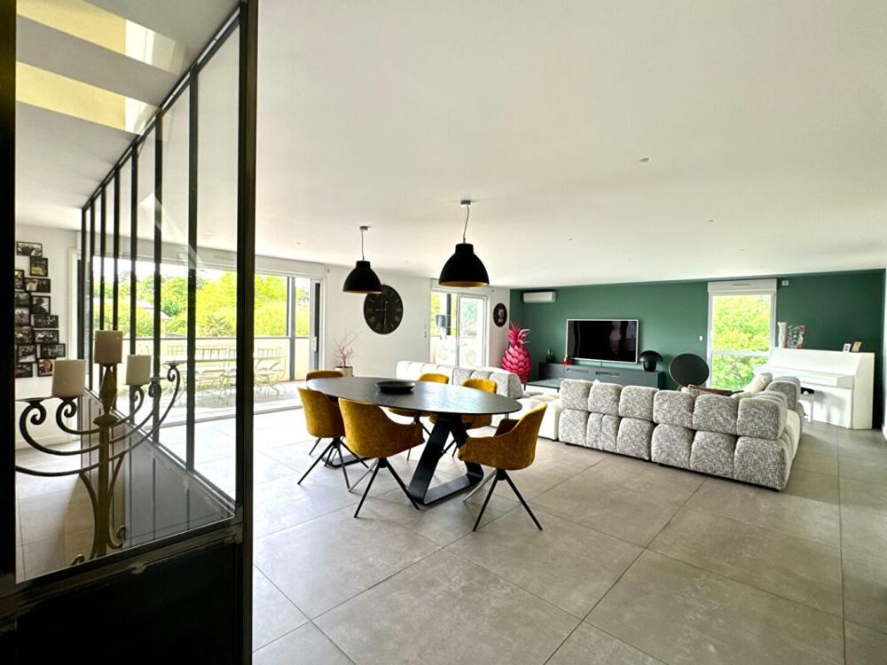 Vente Appartement DUPLEX D'EXCEPTION 170 m2 avec terrasse 45m2 Brindas