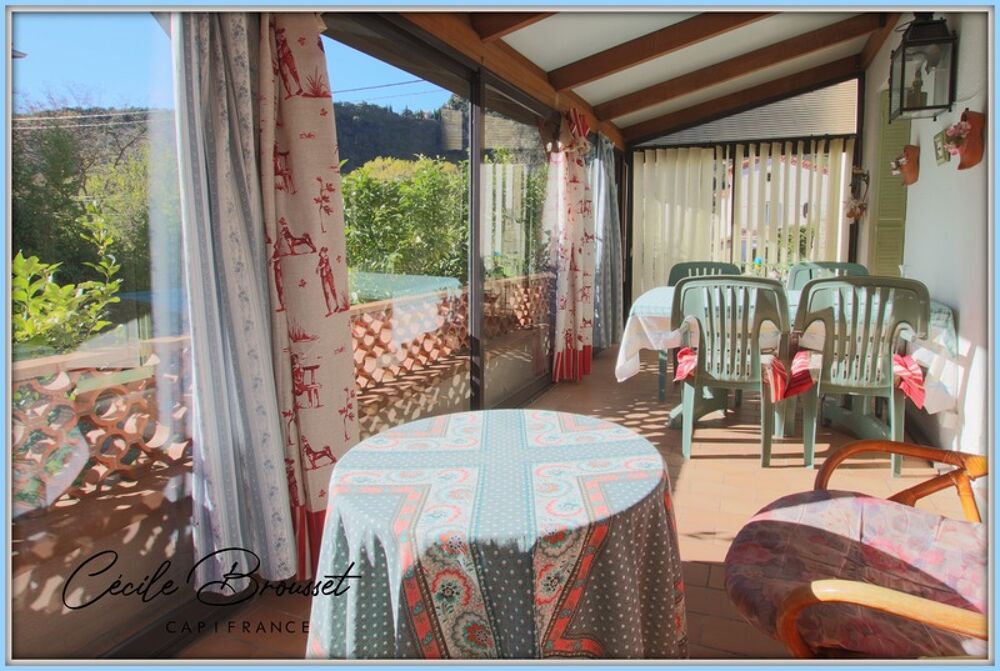 Villa 4 faces pleine de charme et de potentiel à AMELIE LES BAINS PALALDA (66)