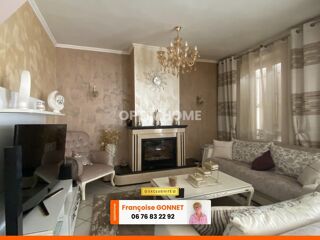  Maison  vendre 8 pices 162 m