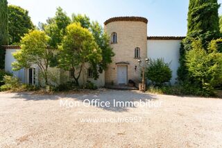  Villa à vendre 7 pièces 222 m²