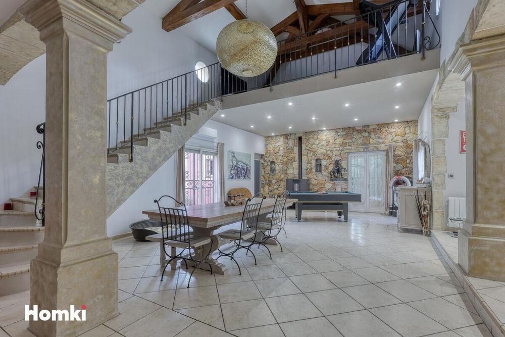 � vendre  Villa Rocbaron (83136)