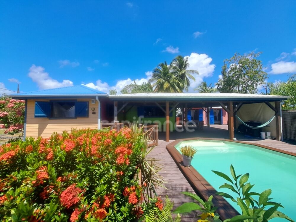 Vente Maison Maison à vendre 5 pièces SAINTE ANNE (971) Sainte anne
