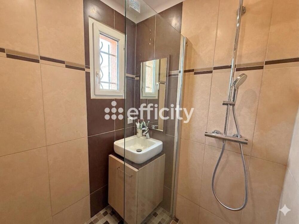 à vendre  Maison Nans-les-Pins (83860)