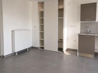  Appartement à louer 1 pièce 30 m²