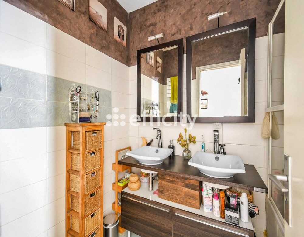 � vendre  Appartement Courbevoie (92400)