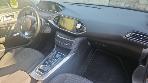308 1.2 PureTech 130 EAT8 Style - Automatique 2019 occasion 17000 La Rochelle