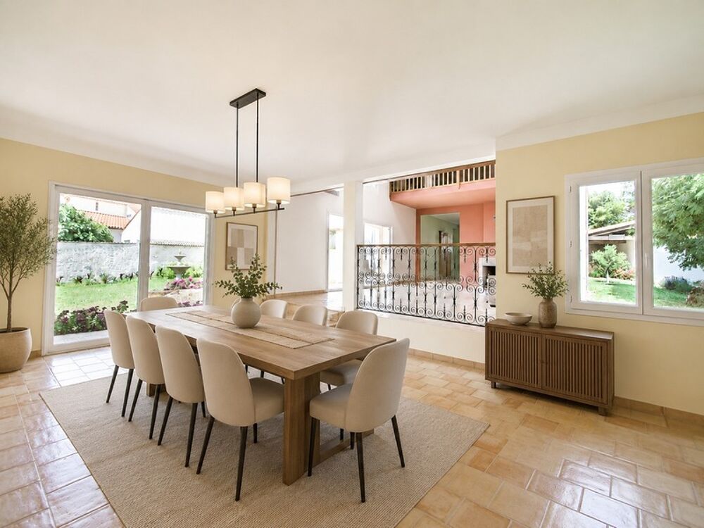 Vente Maison Maison à vendre de 217 m² au calme, sur plus de 2 100 m² de parcelle, à 7 min de Châtelaillon-Plage Chatelaillon plage
