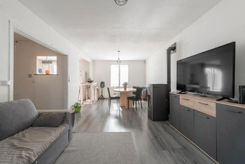 Vente Maison Maison de charme 80 m² à Boissy-le-Châtel Boissy le chatel