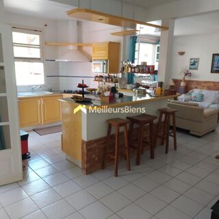  Maison à vendre 10 pièces 294 m²