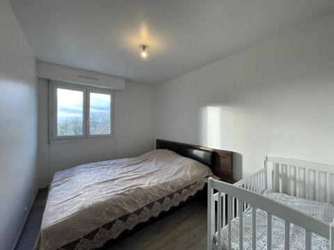  Appartement � louer 4 pi�ces 77 m�