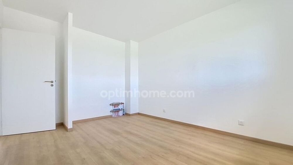 Vente Maison MAISON RECENTE FAMILIALE ET CONTEMPORAIRE - 5 CHAMBRES - QUARTIER RESIDENTIEL BRECE - EXCELLENT DPE Brece