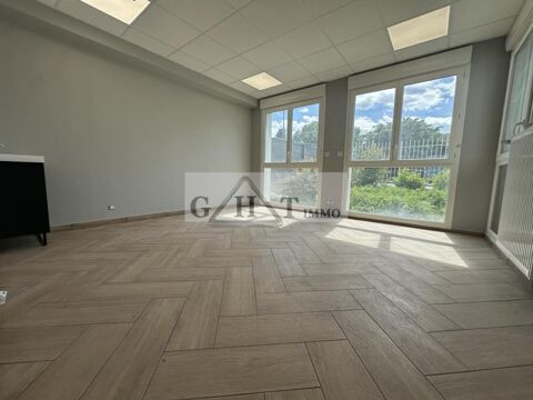 Local professionnel 80 m&sup2; NEUF 2510 94000 Creteil