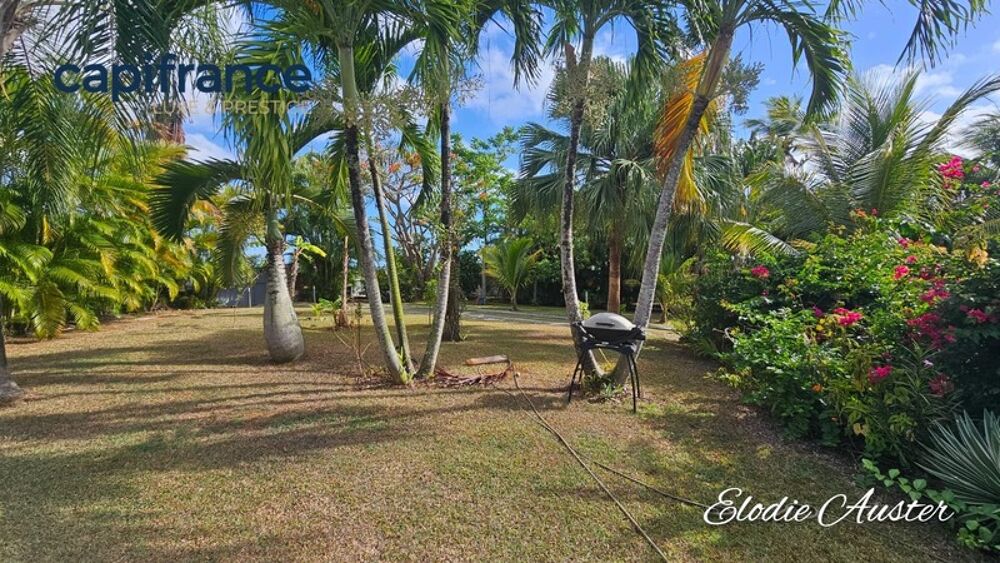 Villa T6 pièces Piscine et Grand jardin arboré BAIE MAHAULT (971)