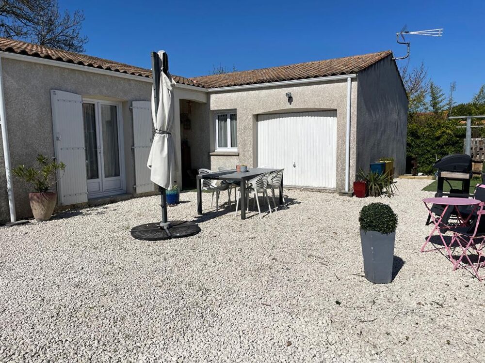 Vente Maison Maison Semussac 4 pièce(s) 99 m2 Semussac