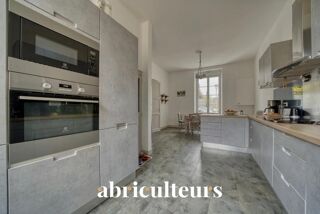  Maison � vendre 6 pi�ces 190 m�