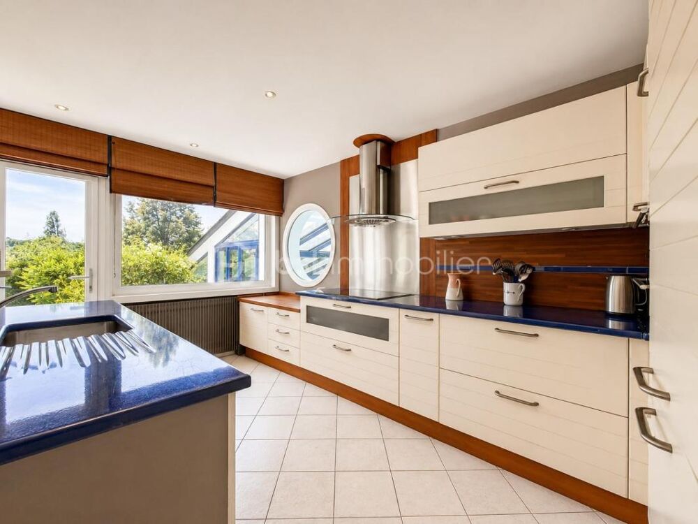 Vente Maison Maison - villa - architecte - 275 m2 - 5 chambres - piscine - vue lac Viry chatillon
