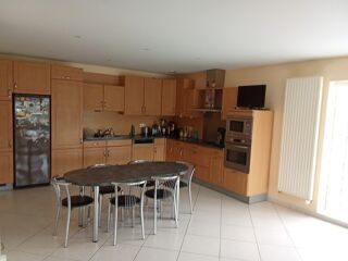  Maison � vendre 9 pi�ces 306 m�