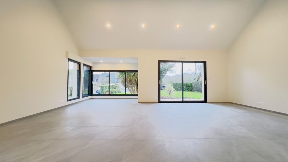 Vente Maison GOURIN (56) – Maison à vendre : 5 pièces, 122 m² habitables, garage, atelier, terrain de 815 m² Gourin