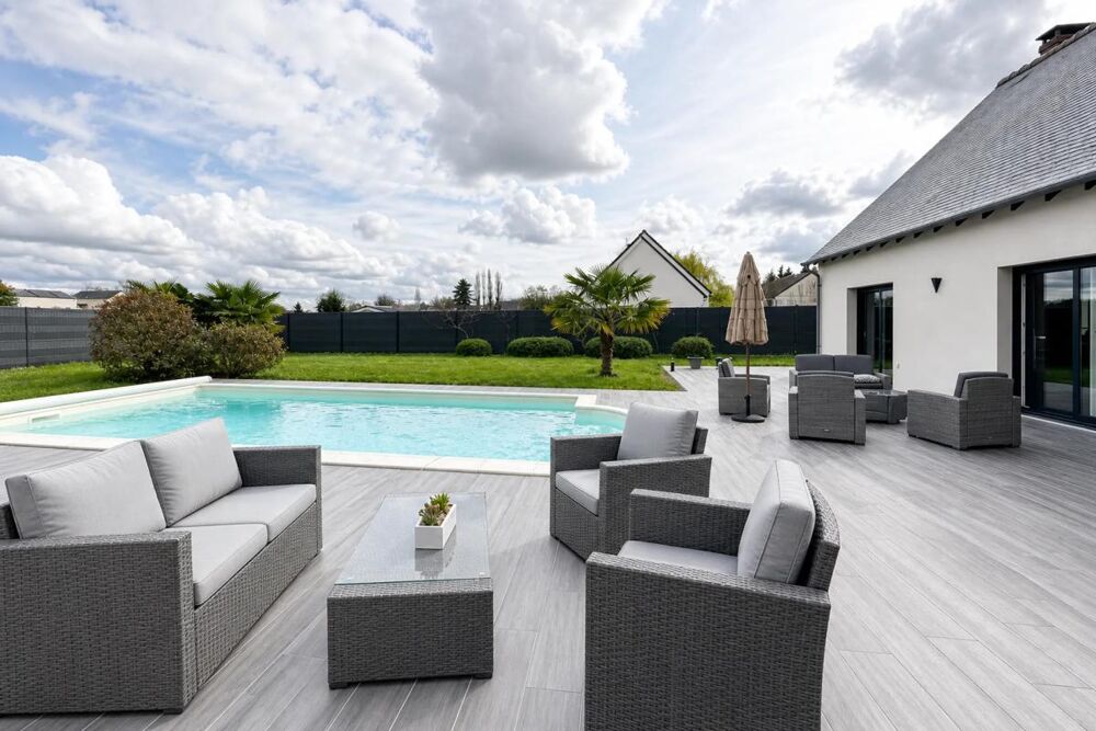 Maison moderne avec piscine à Montlouis-sur-Loire