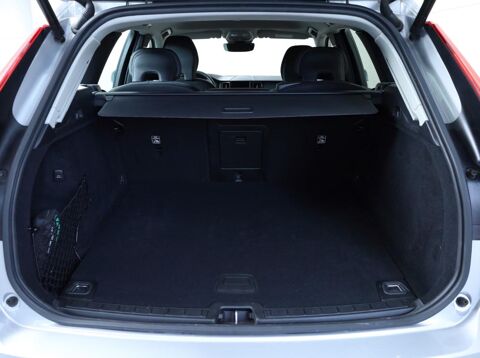 XC60 Core – 1&egrave;re Main Chauffage Stationnaire Services Google 2024 occasion 33000 Bordeaux