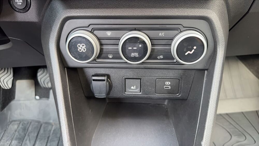 Sandero III 1.0 TCe 110 Stepway Extreme + - Entretien constructeur 2025 occasion 17100 Saintes