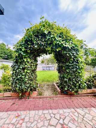  Maison � vendre 9 pi�ces 185 m�