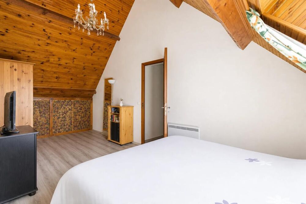 Maison familiale T7 - 125 m² - Haut Montmorency