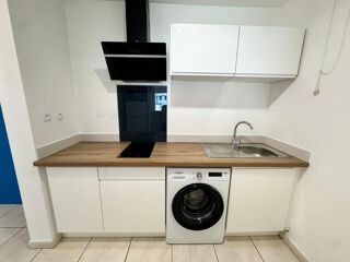  Appartement à louer 2 pièces 47 m²