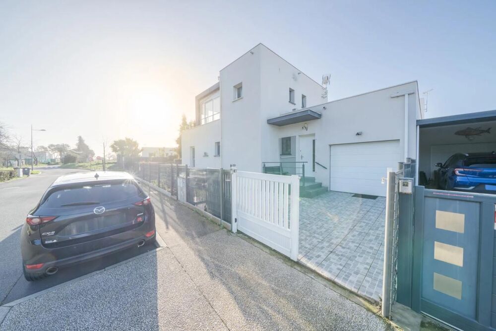 Maison moderne 4 pièces avec piscine à Agde