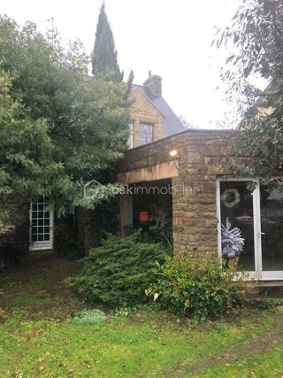  Propri�t�/ch�teau � vendre 8 pi�ces 234 m�