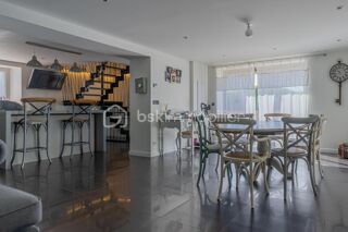  Duplex/triplex � vendre 3 pi�ces 124 m�