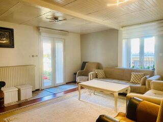  Maison à vendre 10 pièces 252 m²