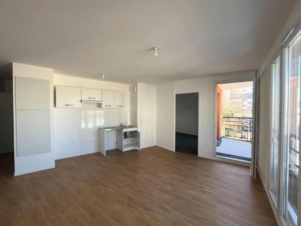 Location Appartement Appartement T2 avec parking et balcon à Corbeil Essonne Corbeil essonnes