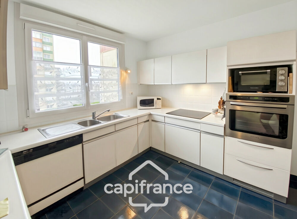 À VENDRE - BREST(29200) Rentabilité possible : + de 9% NETTE - PLACE STRASBOURG - APPARTEMENT T5 - 105 M² HABITABLES - DERNIER É