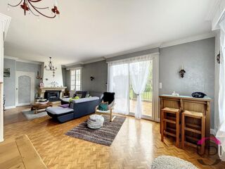  Maison à vendre 6 pièces 185 m²